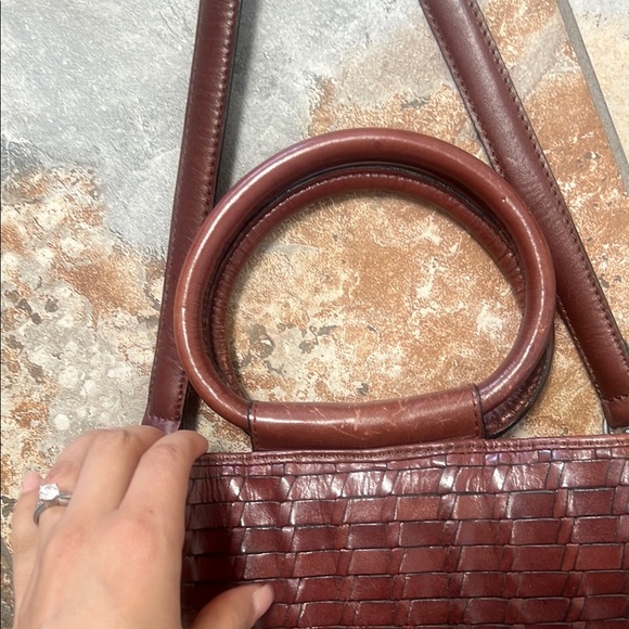 Elegant Brown leather Woven style boho Handbag - Picture 6 of 11